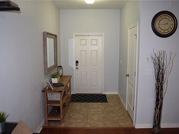 5th image of 2625 Lantern Hill Ave