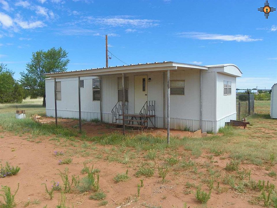 1st image of 107 Camp Cir