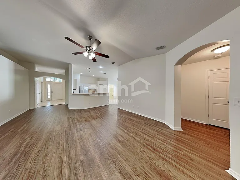 4528 Portobello Cir — Photo 7
