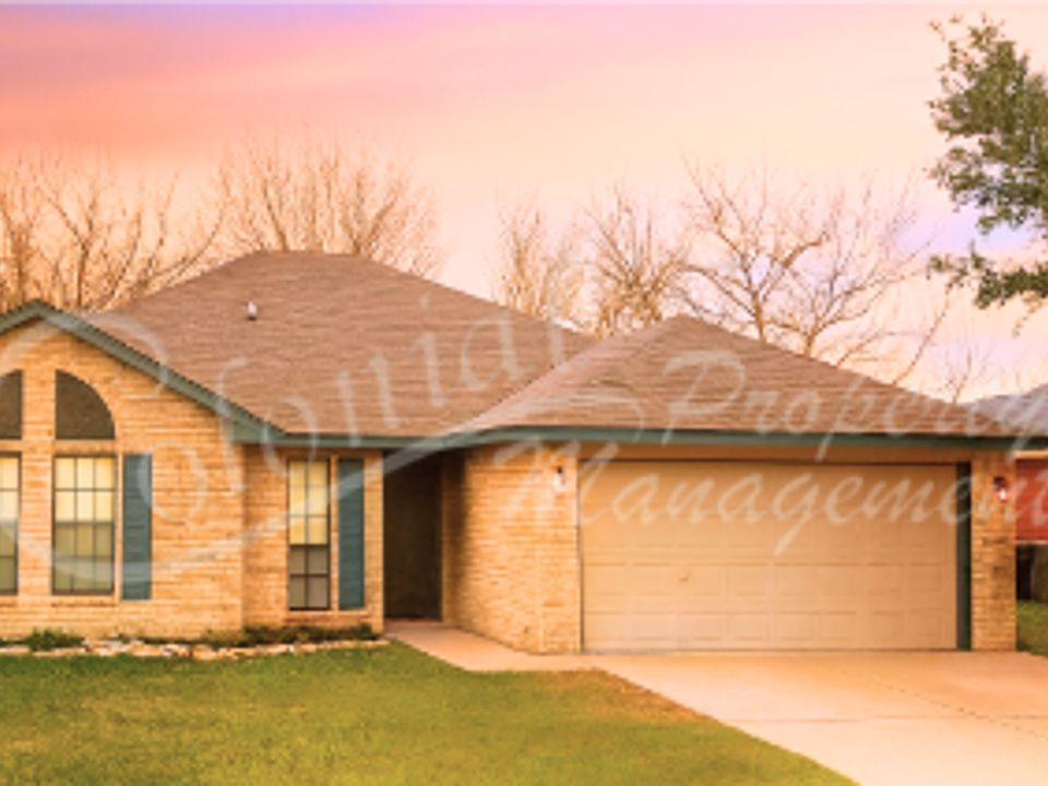 1st image of 2801 Diaz Dr