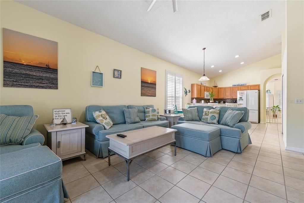 2248 Hillshire Dr, Orlando, FL - More