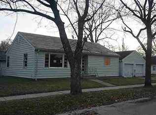 1902 Lane Ave, Elkhart, IN 46516