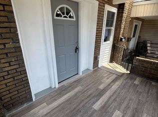 553 Rosalie St, Philadelphia, PA 19120