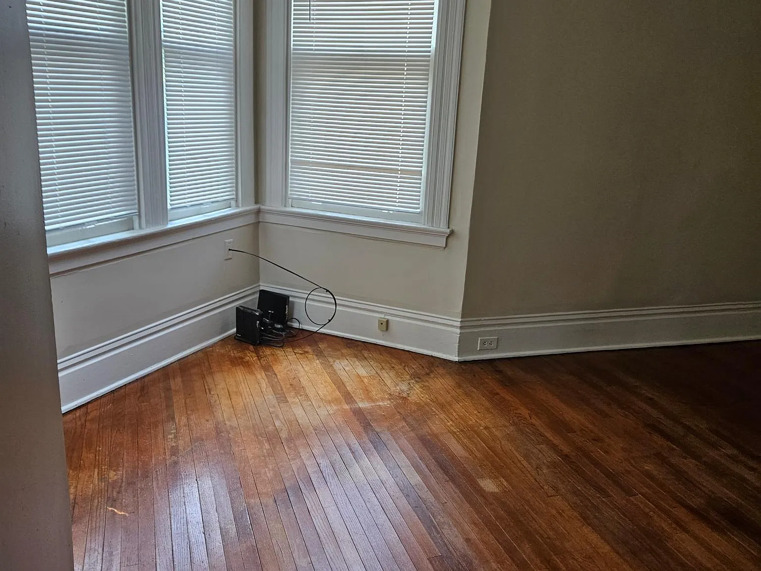 603 Tingley Ave — Photo 3