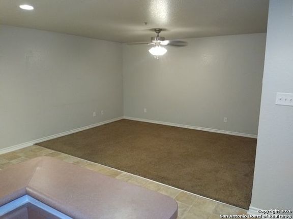 5th image of 112 Lone Oak Dr #C102