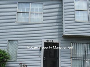 9463 Olde Towne Row, Dallas, TX 75227