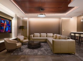 175 E 96th St #220, New York, NY 10029