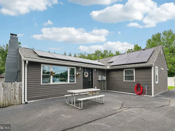 1646 Bear Corbitt Rd, Bear, DE 19701