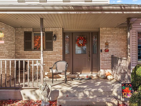 5th image of 3115 Devonshire Cir