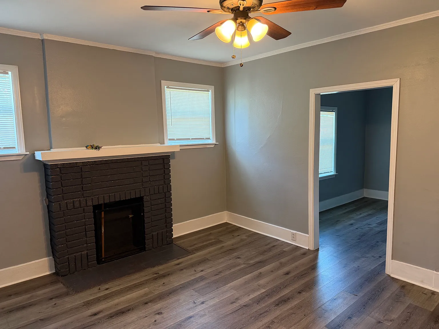 3 bed, 1155 sqft, $1,250 — Photo 2