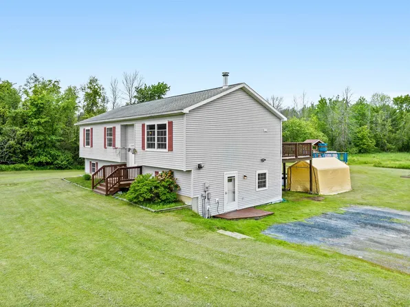 3337 Lakeview Drive, North Hero, VT 05474