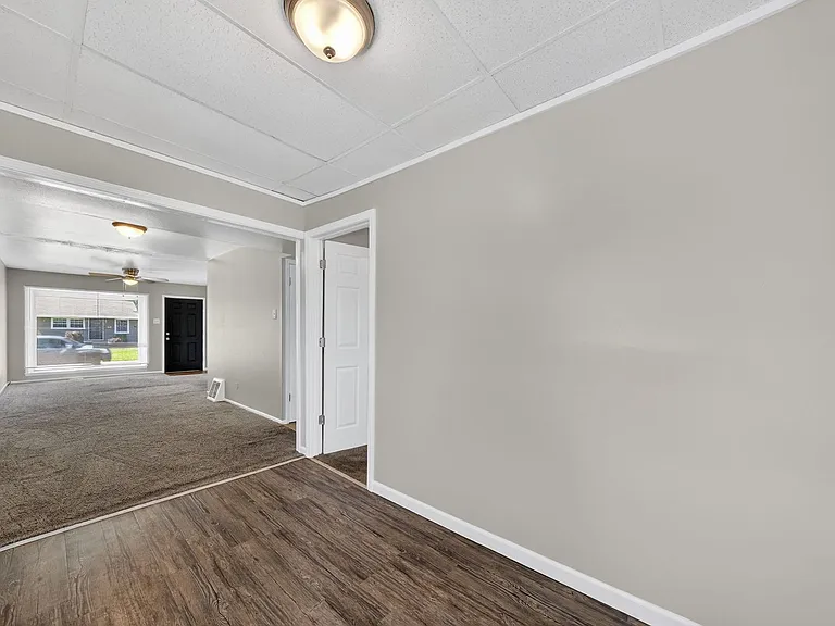 251 Midlothian Rd — Photo 4