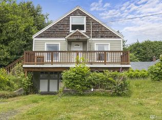 1133 Shorewood Dr, Bremerton, WA 98312