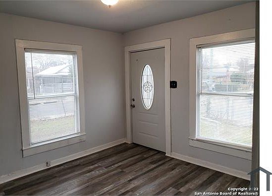 1st image of 203 W Lambert St #1
