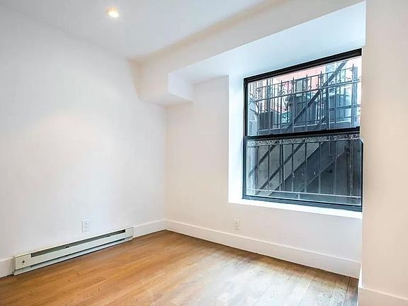 5th image of 222 E 27th St APT 2