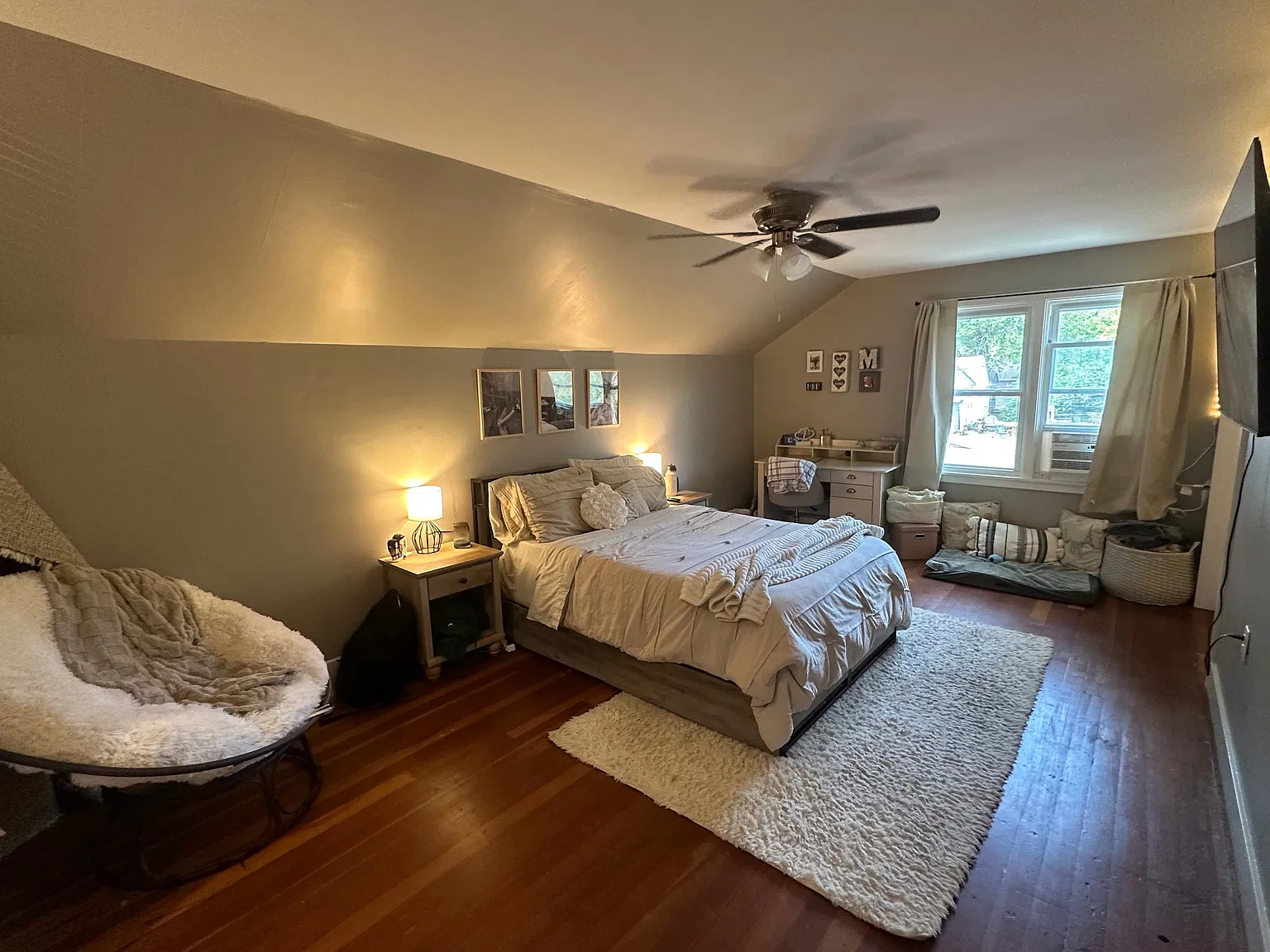 4 bed, 2123 sqft, $2,700 — Photo 2