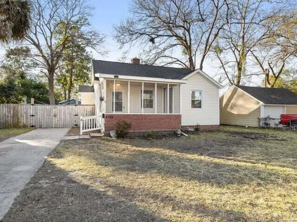 4765 Churchill Rd, North Charleston, SC 29405
