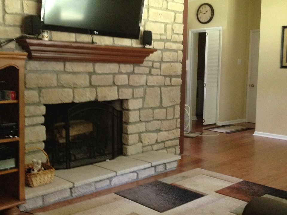 1st image of 312 Northcrest Dr