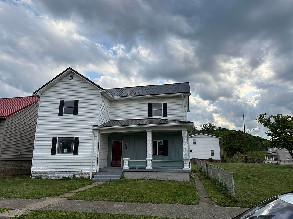 1st image of 1305 N 3rd St