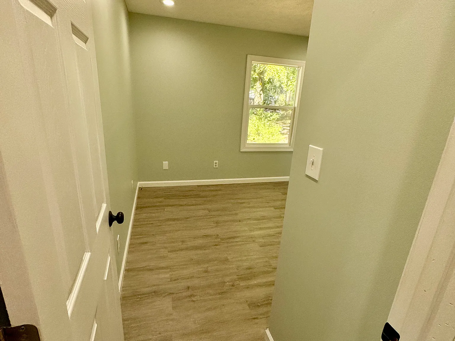 2 bed, 700 sqft, $1,600 — Photo 3