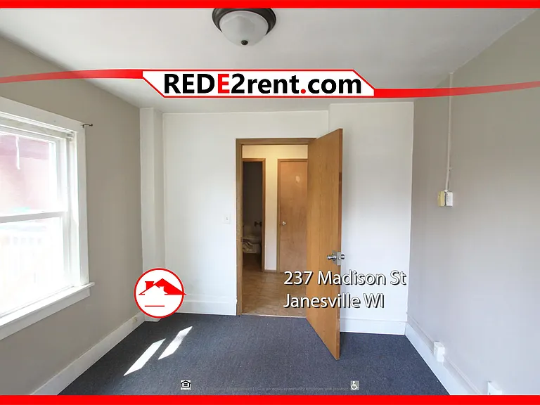 237 Madison St #1 — Photo 6