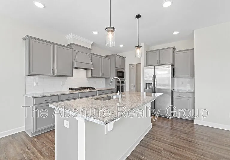 35 Village Edge Dr — Photo 15
