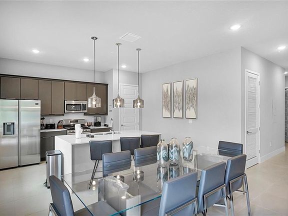 5th image of 7740 Sandy Ridge Dr Unit 106