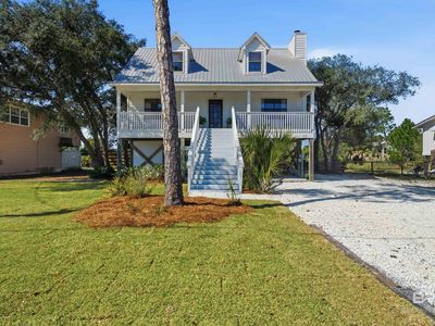 128 W 6th Ave, Gulf Shores, AL, 36542
