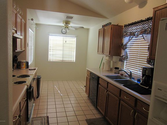 2nd image of 8040 N Tackroom Ln