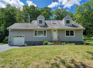 2 Virginia St, New City, NY 10956