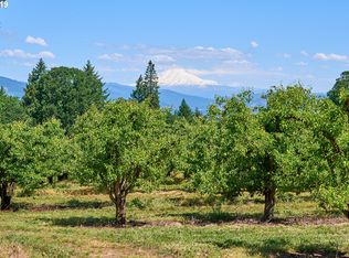 3765 Fletcher Dr, Hood River, OR 97031