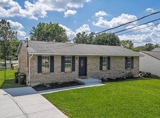 185 Ashwood Dr, Walton, KY 41094