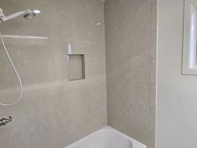 10611 Lexington St — Photo 13