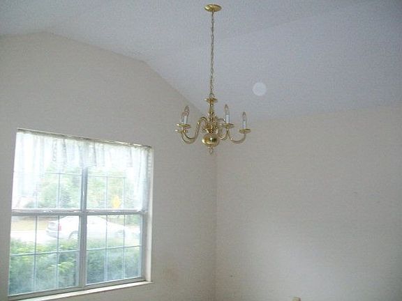 3rd image of 1601 Euclid St