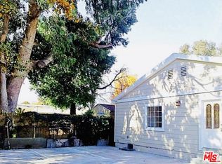 14236 Tiara St, Van Nuys, CA 91401