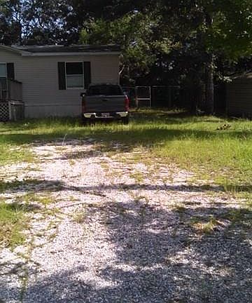 3rd image of 926 Brookhills Dr