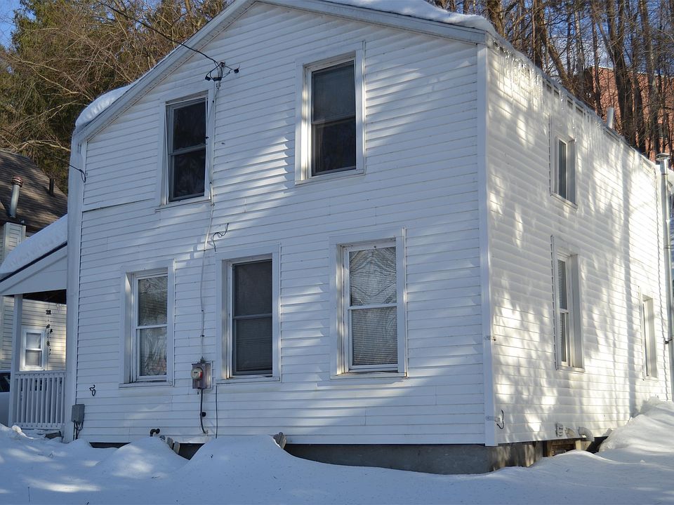 2nd image of 20 Otter Creek Pl #1
