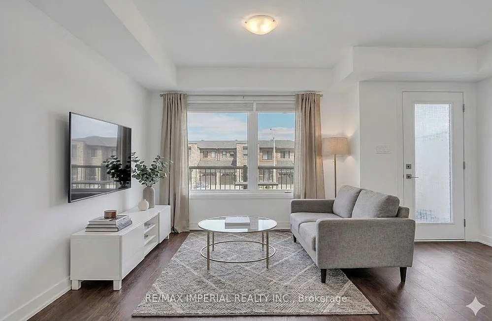 3 bed, $2,500 — Photo 3