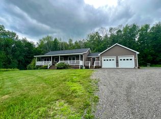 26 Mudgett Rd, Newburgh, ME 04444