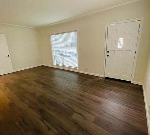 2nd image of 177 Covina Ave #177