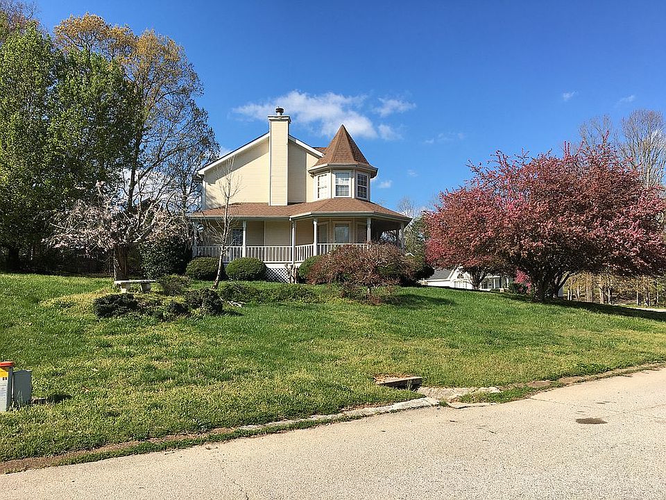 2nd image of 12417 Creek Hollow Ln