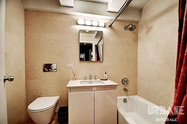 Rented by Urbane Brokerage | media 28