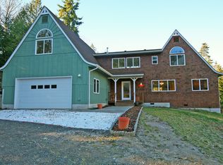 34492 Hood Canal Dr NE, Kingston, WA 98346