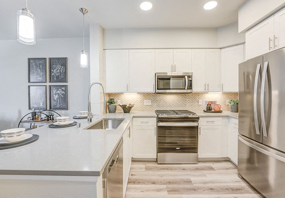 1st image of 1774 Metro Ave #4257244