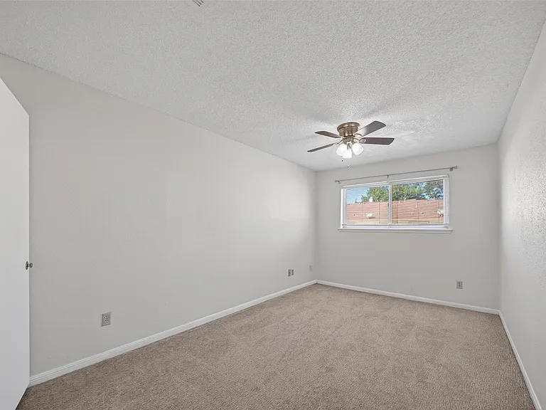 14381 Still Meadow Dr — Photo 34
