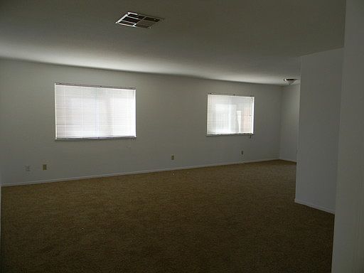 5th image of 7504 Bowles Dr