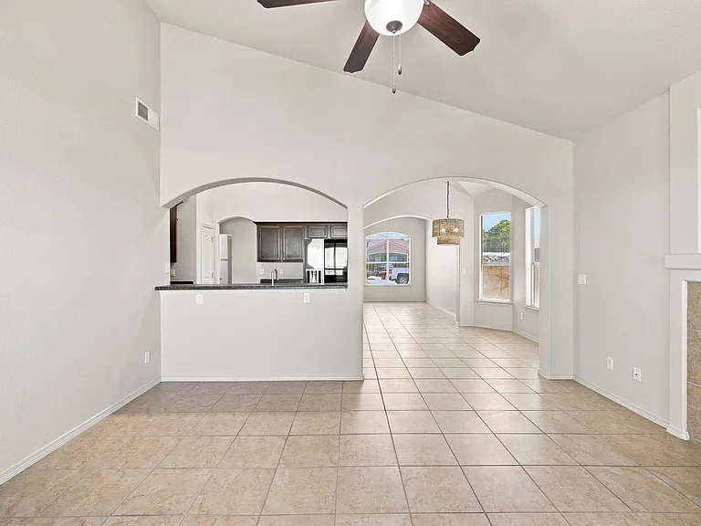 1337 Fito Hernandez St — Photo 14