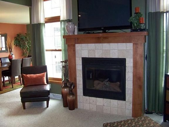 5th image of N6031 Westview Dr