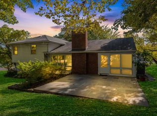 46 Avis Dr, New Rochelle, NY 10804