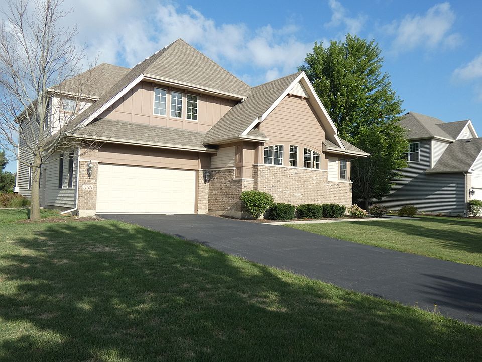 1st image of 536 N Sycamore Ln